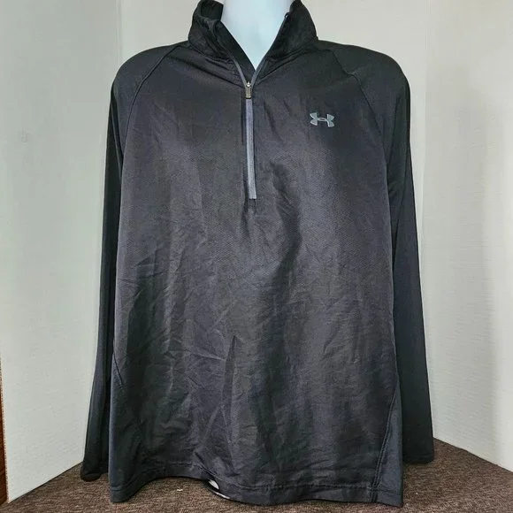 Under Armour Long Sleeve 1/4 Zip, Dark Grey. Large - Picture 2 of 5